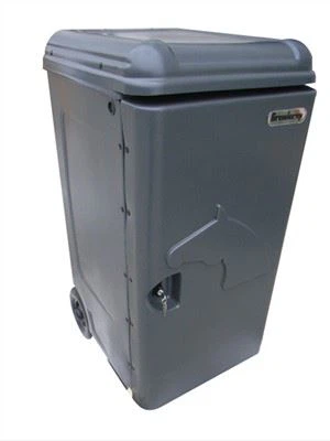 घोड़े का ट्रेलर टैक बॉक्स